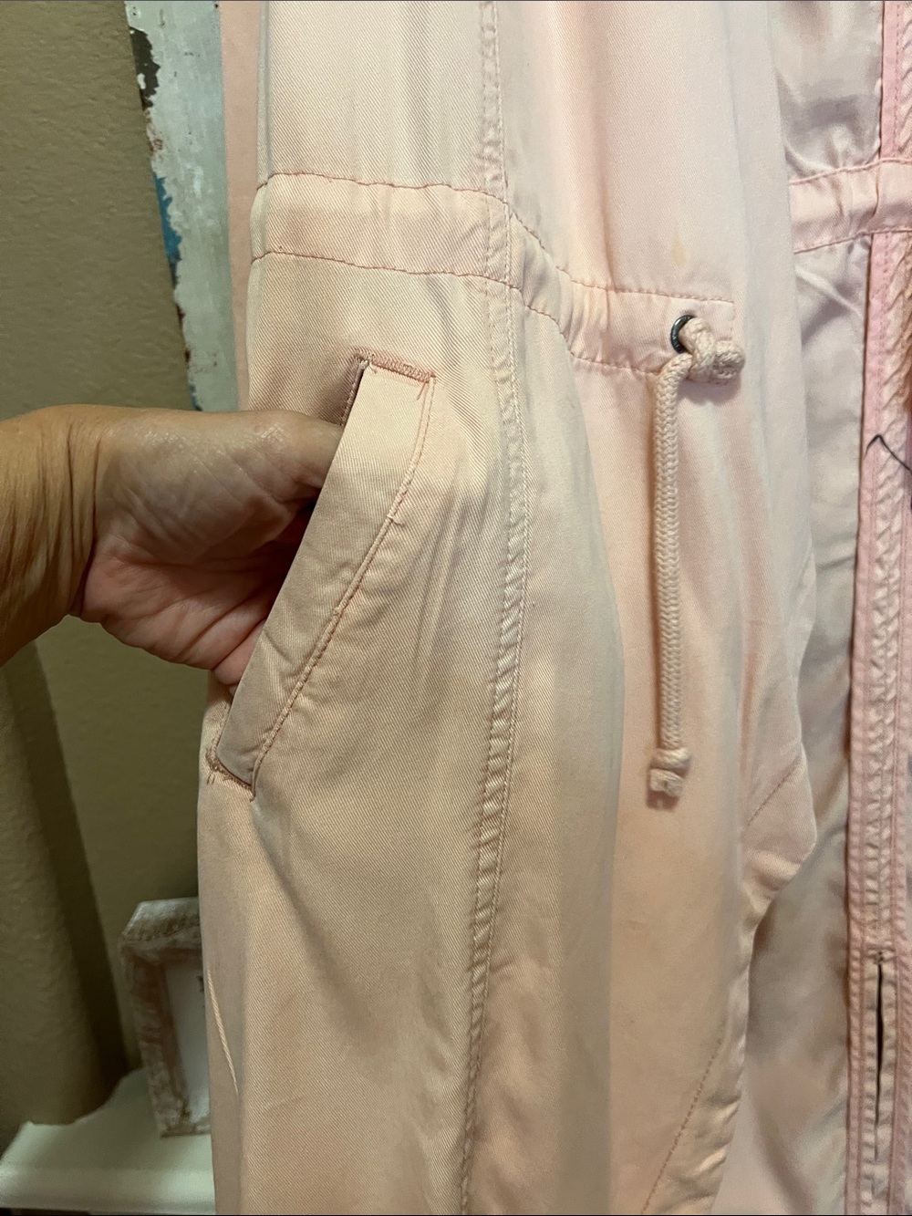Max Jeans Pale Pink Draped Trench Coat - Picture 4 of 10
